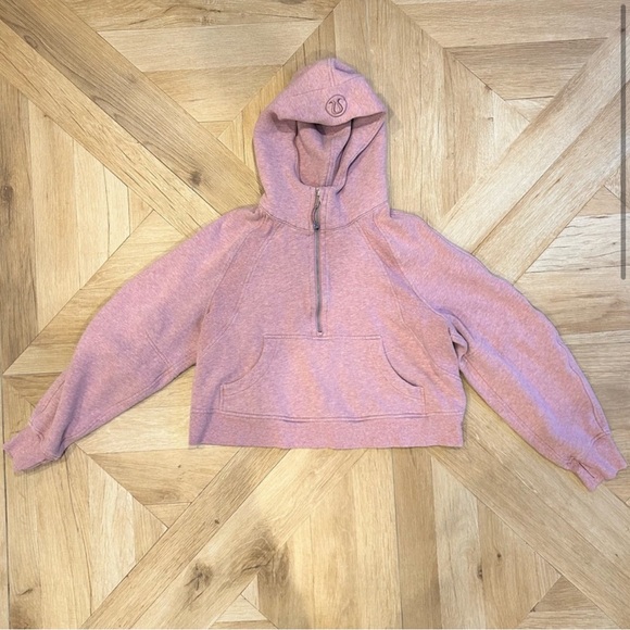 LIKE NEW! Lululemon Scuba Oversized 1/2 zip hoodie in wisteria purple M/L - Picture 2 of 6